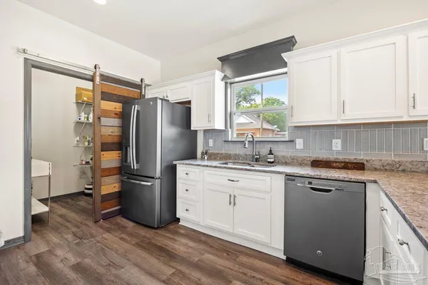 $338,000 | 301 Dwight Avenue, Pensacola, FL 32507