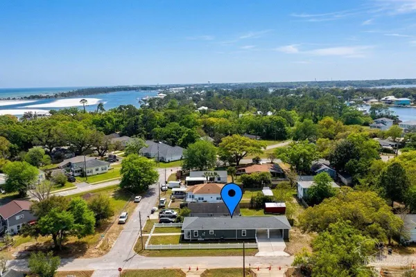 $338,000 | 301 Dwight Avenue, Pensacola, FL 32507
