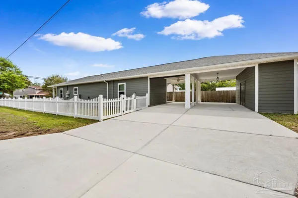 $338,000 | 301 Dwight Avenue, Pensacola, FL 32507