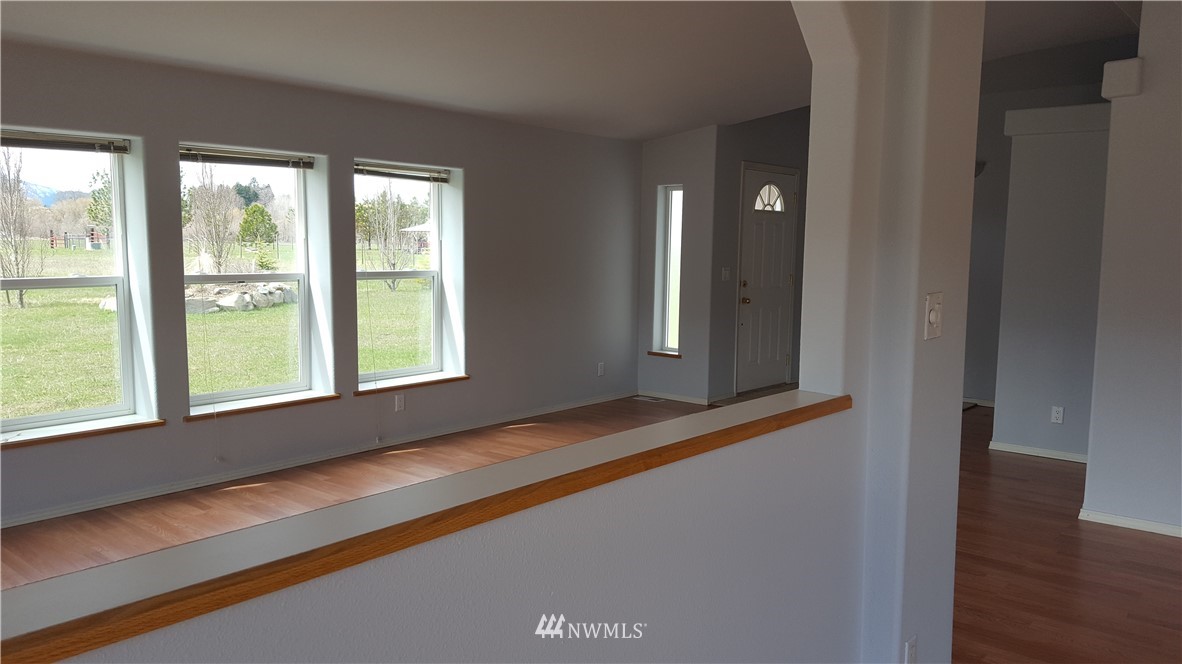 303 3 Lakes Road Cle Elum, WA 98922 - Photo 6 of 24 Gallery Image 6