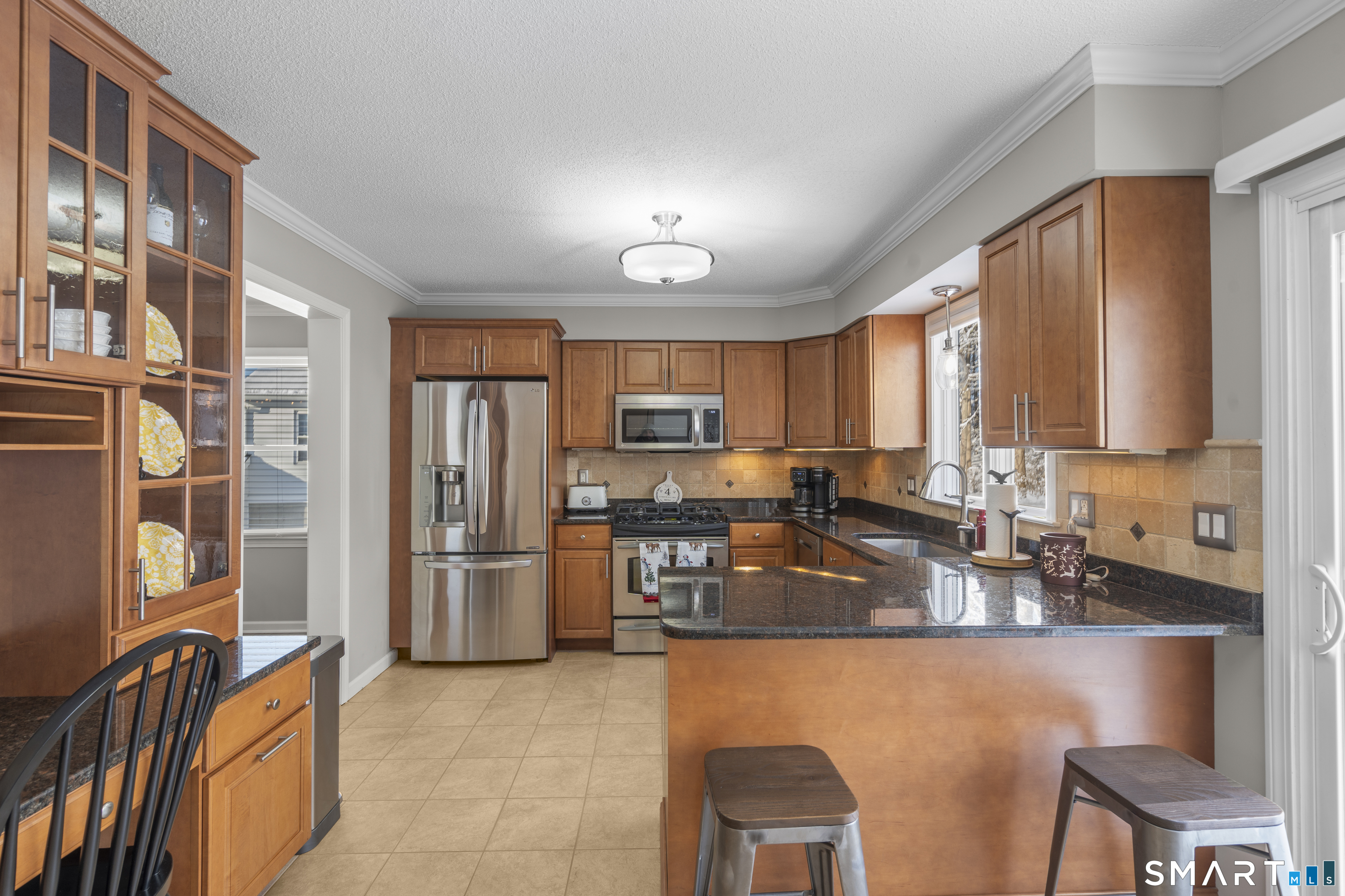 319 Thomaston Road, Unit 61 Watertown, CT 06795 - Photo 9 of 31