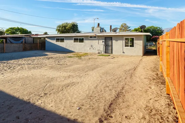 $2,600 | 50740 Calle Mendoza, Coachella, CA 92236