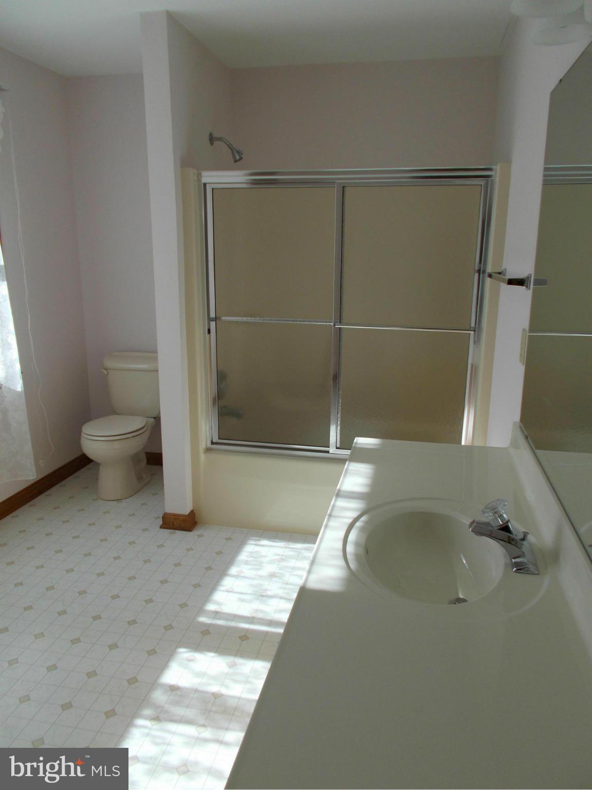 10945 Garrison Hollow Road Clear Spring, MD 21722 - Photo 26 of 30 Bath