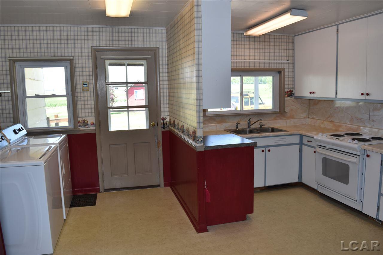9091 Elm Road Hudson, MI 49247 - Photo 9 of 28