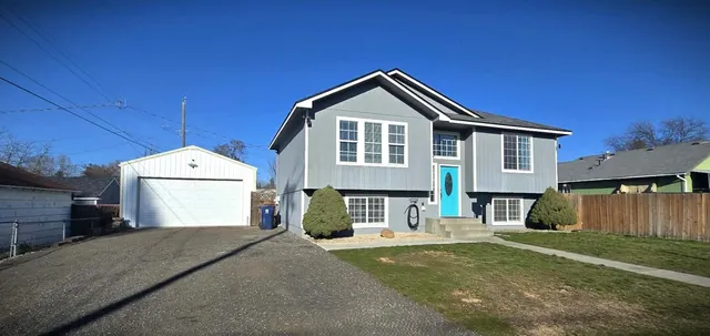 $390,000 | 2119 East Buckeye Avenue, Spokane, WA 99207