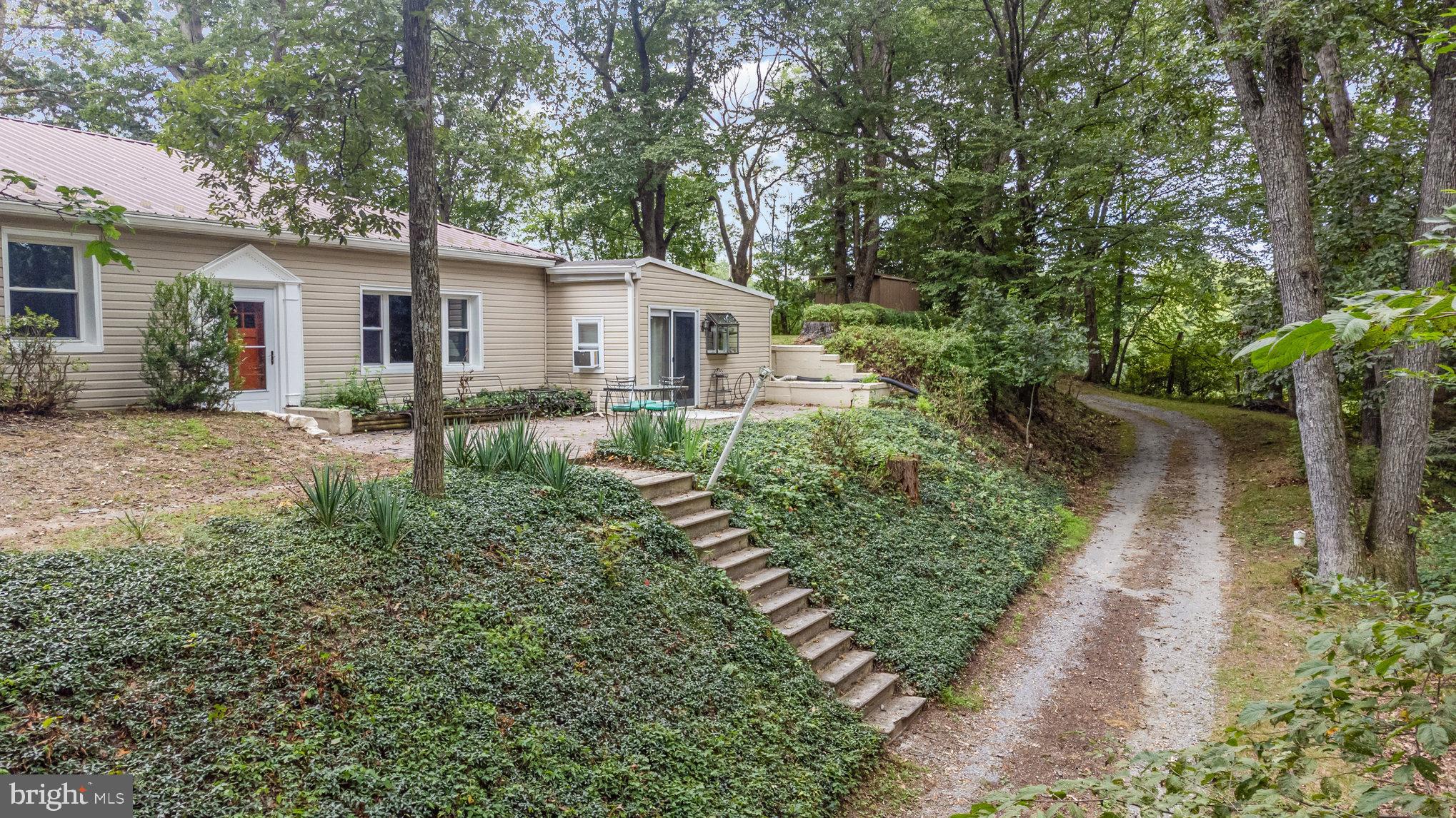 7653 Moyer Road Harrisburg, PA 17112 - Photo 12 of 78 Back Drive
