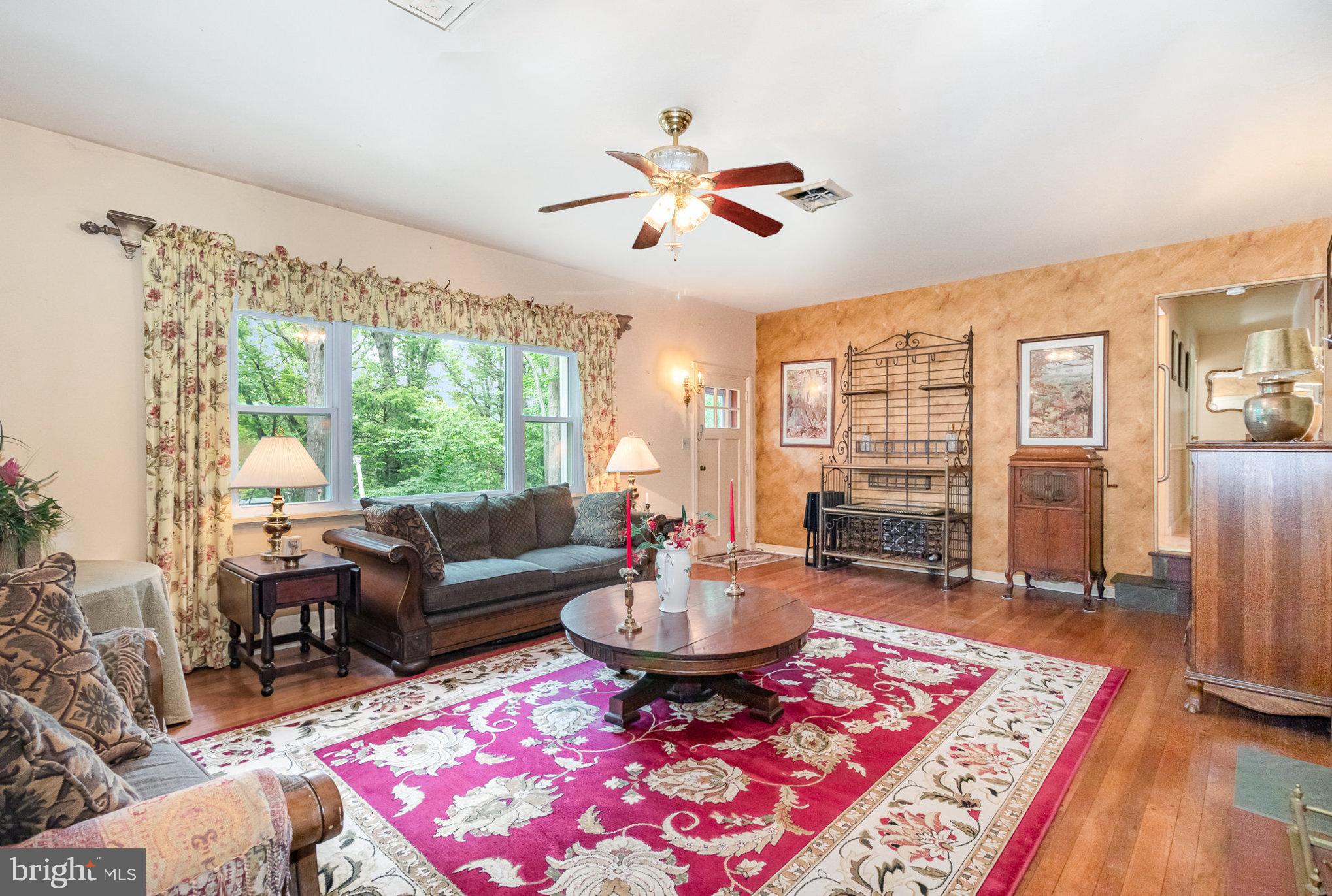 7653 Moyer Road Harrisburg, PA 17112 - Photo 17 of 78 Family Room