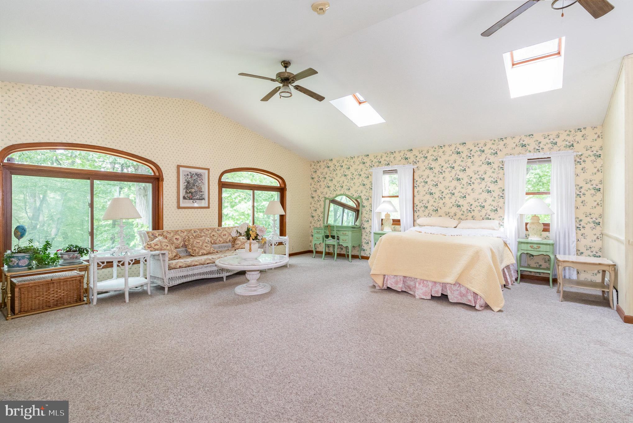 7653 Moyer Road Harrisburg, PA 17112 - Photo 35 of 78 Primary Suite
