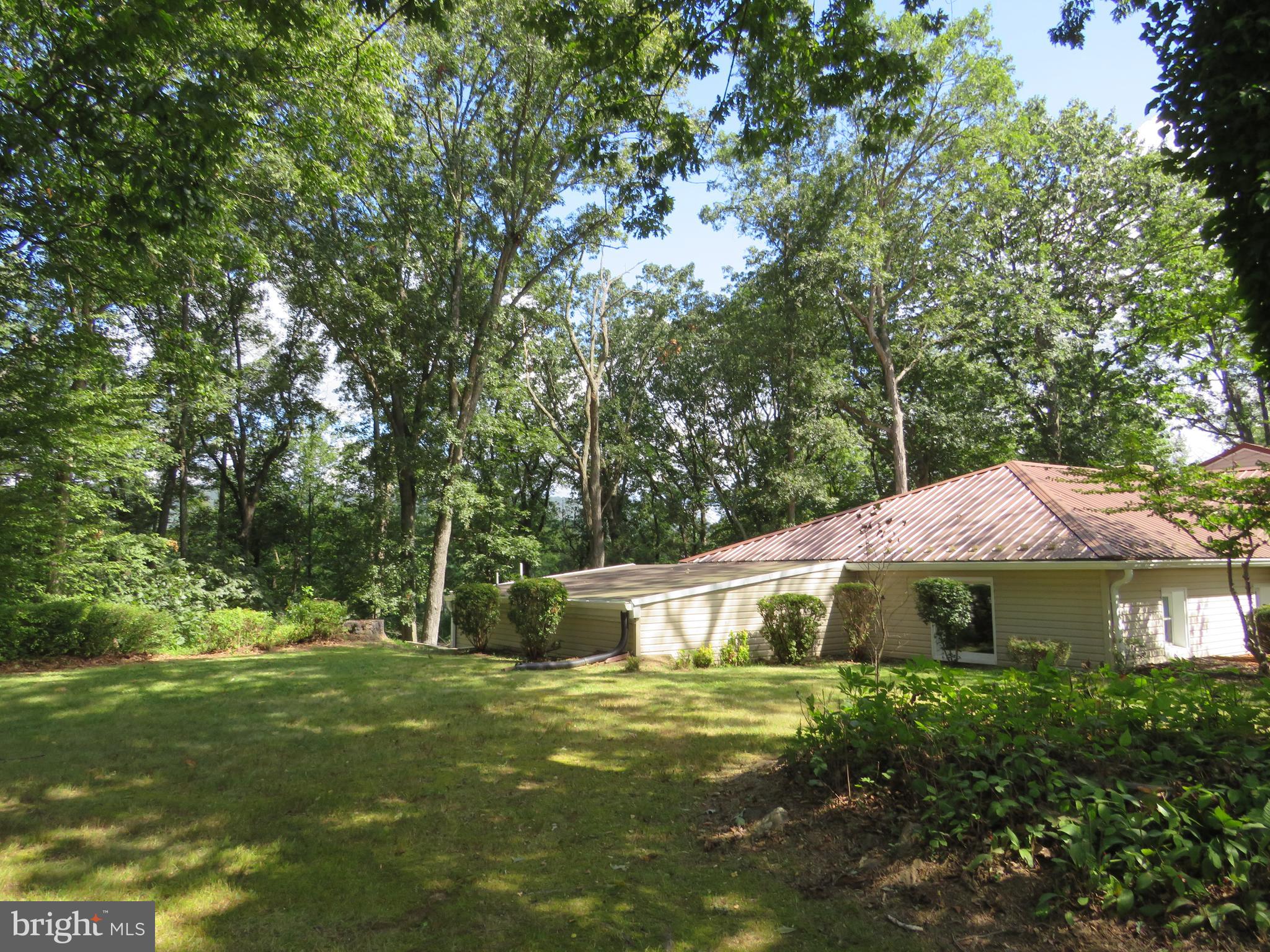 7653 Moyer Road Harrisburg, PA 17112 - Photo 59 of 78 Side View
