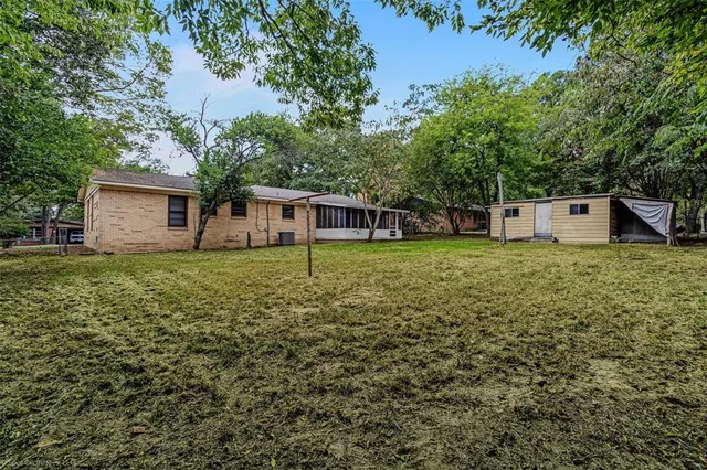 $1,600 | 508 Highland Drive, Athens, TX 75751