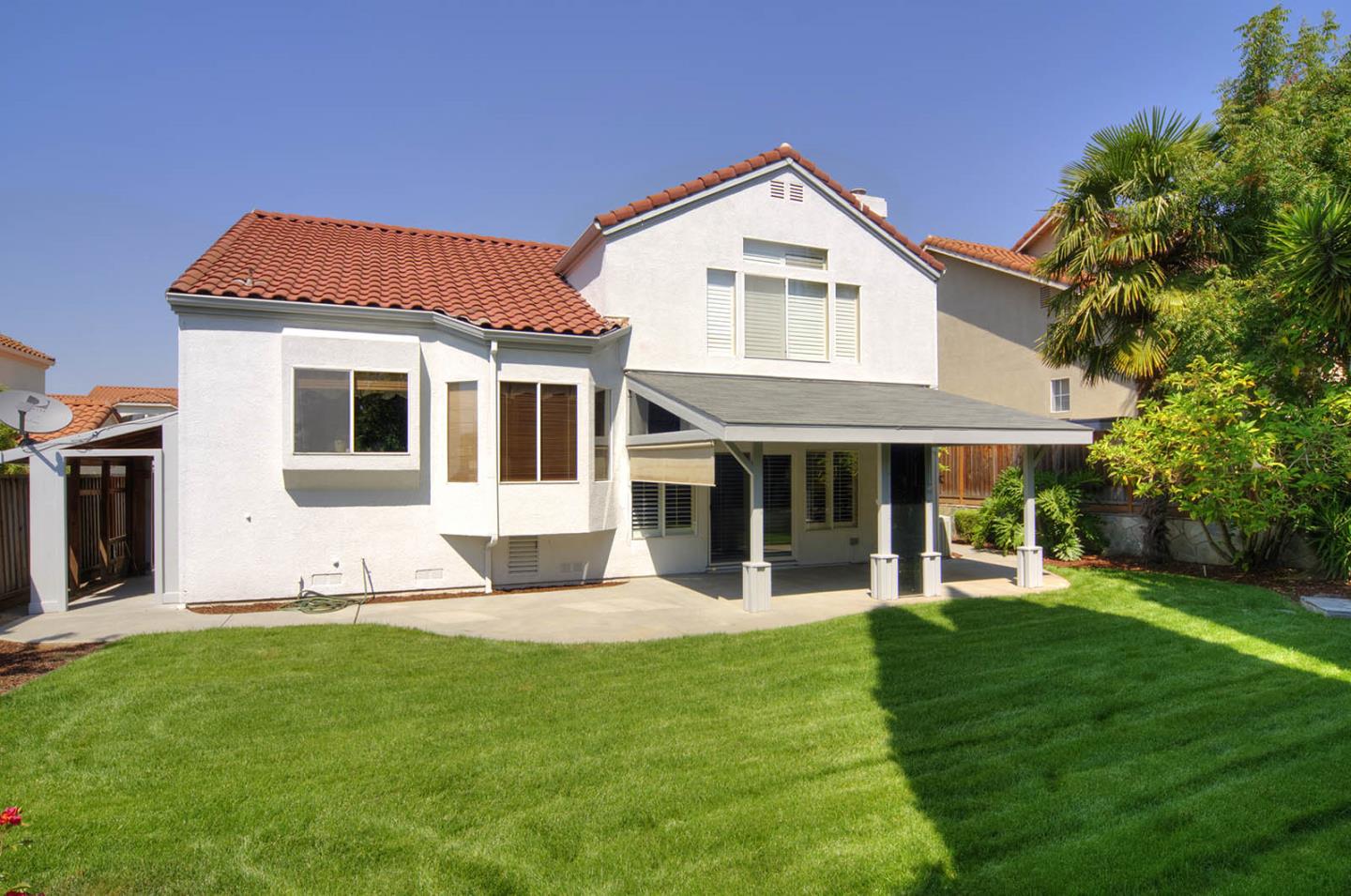 2284 Skyline Drive Milpitas, CA 95035 - Photo 28 of 35 a front view of a house with a yard