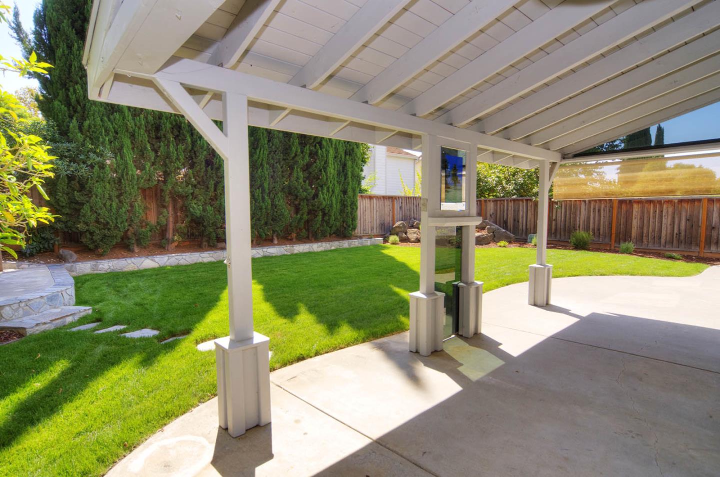 2284 Skyline Drive Milpitas, CA 95035 - Photo 30 of 35 a view of a backyard with swimming pool