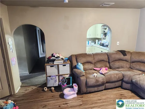 $295,000 | 213-215 East Franklin Street, Slatington, PA 18080