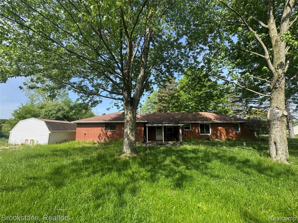 3055 Atlas Road Davison, MI 48423 - Photo 2 of 13