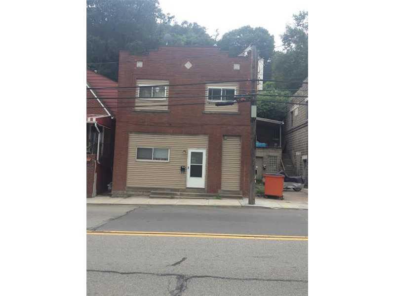 1379 Island Avenue McKees Rocks, PA 15136 - Photo 2 of 2 Exterior Front.