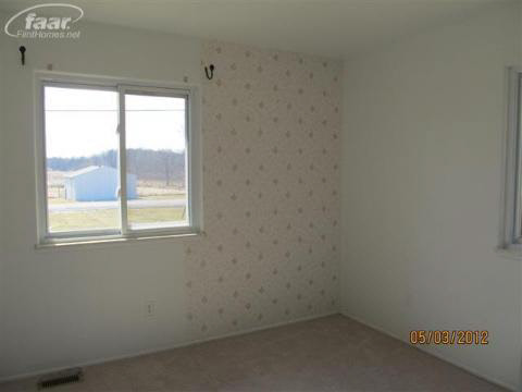 1479 East Cook Road Grand Blanc, MI 48439 - Photo 8 of 10 20153141-7.JPG