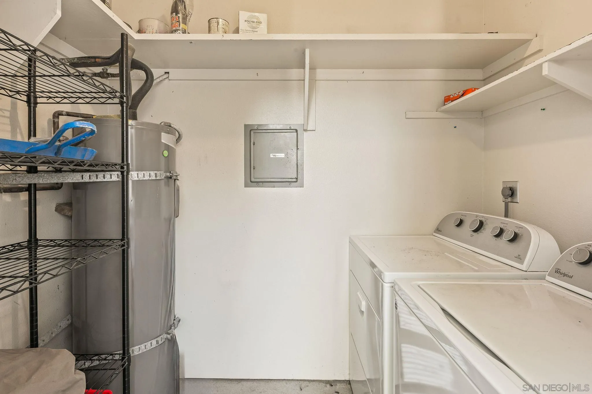 9679 Easter Way San Diego, CA 92121 - Photo 23 of 28 a utility room with dryer and washer