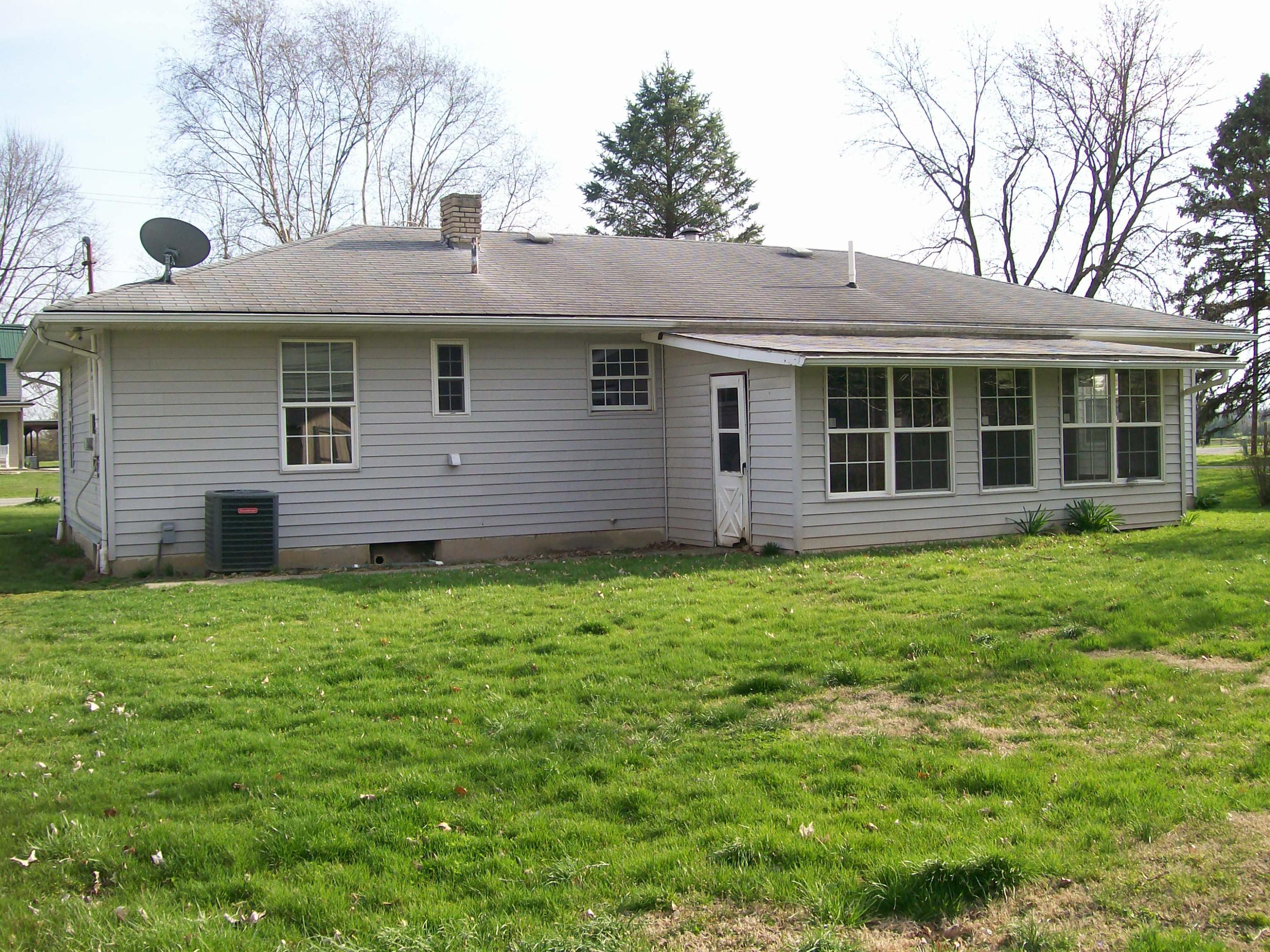 3366 Watkins Road Columbus, OH 43207 - Photo 17 of 20 Gallery Image 17