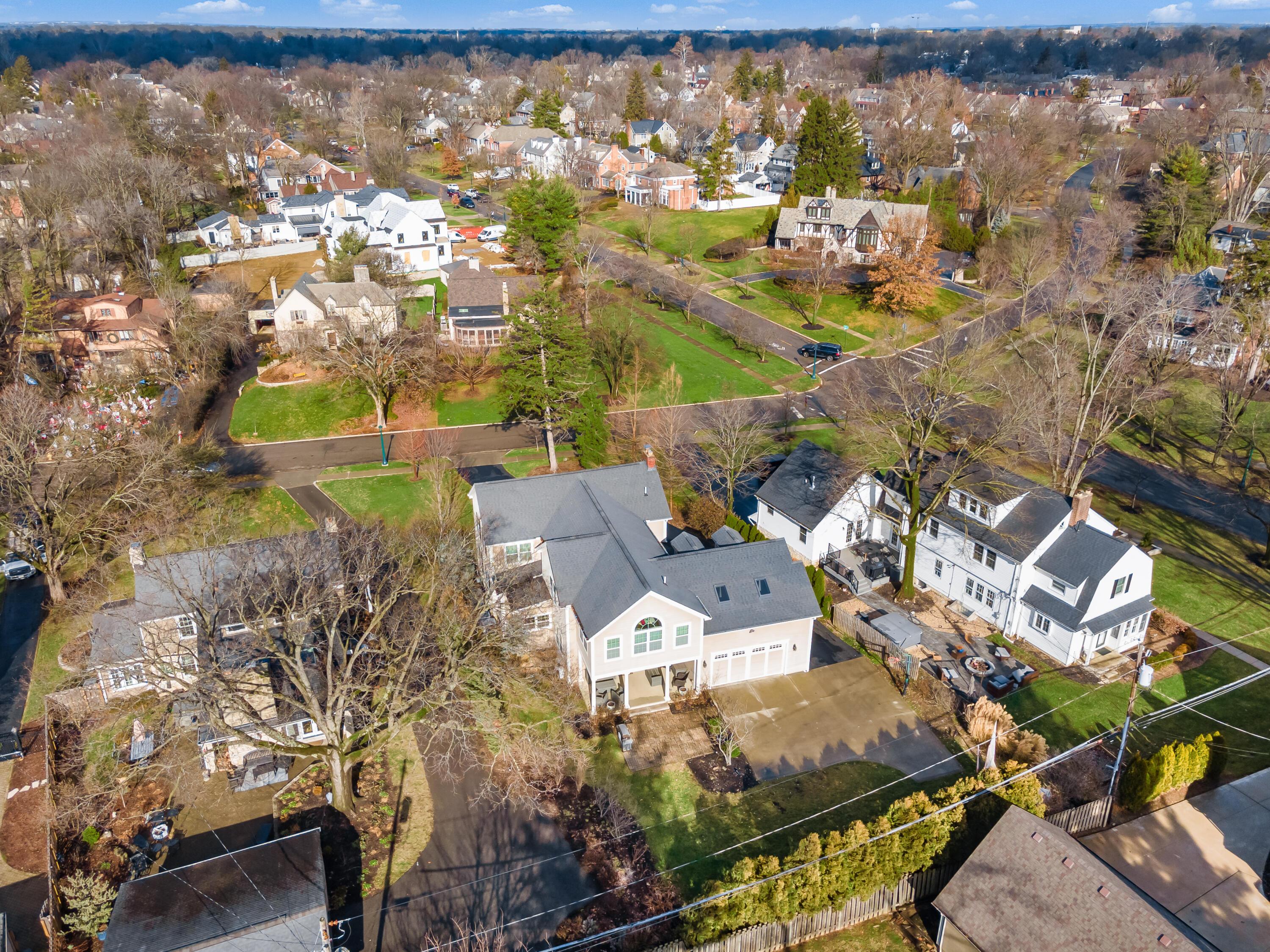 2079 Guilford Road Columbus, OH 43221 - Photo 73 of 81 Exterior Drone