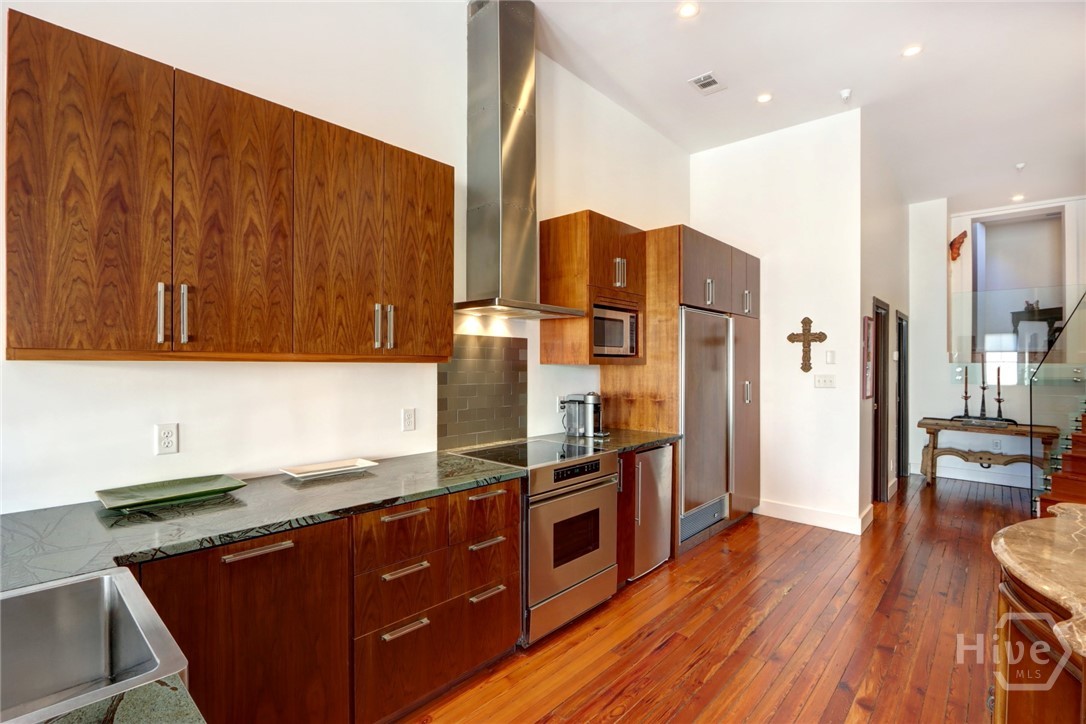 9 West York Street, Unit 306 Savannah, GA 31401 - Photo 18 of 50