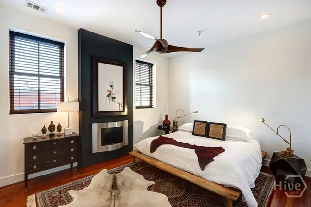 $995,000 | 9 West York Street, Unit 306, Savannah, GA 31401