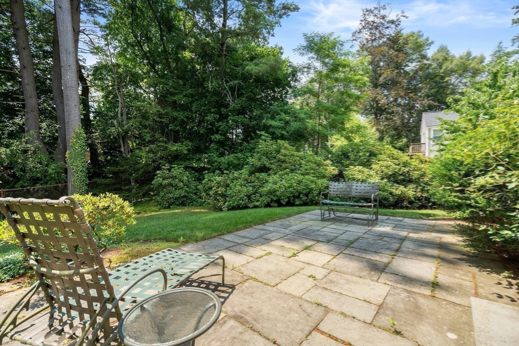 38 Upwey Road Wellesley, MA 02481 - Photo 37 of 40