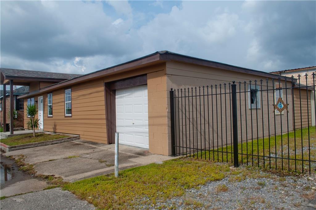 405 Garden Road Marrero, LA 70072 - Photo 3 of 22 Gallery Image 3