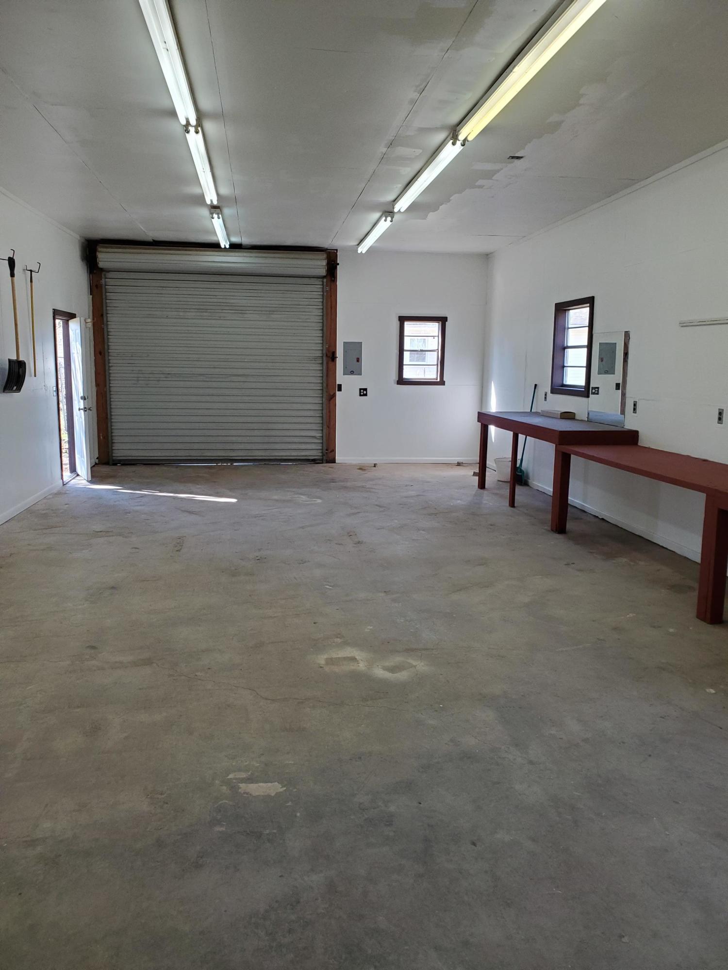 4615 Adams Road Hixson, TN 37343 - Photo 8 of 24 20210202_121551