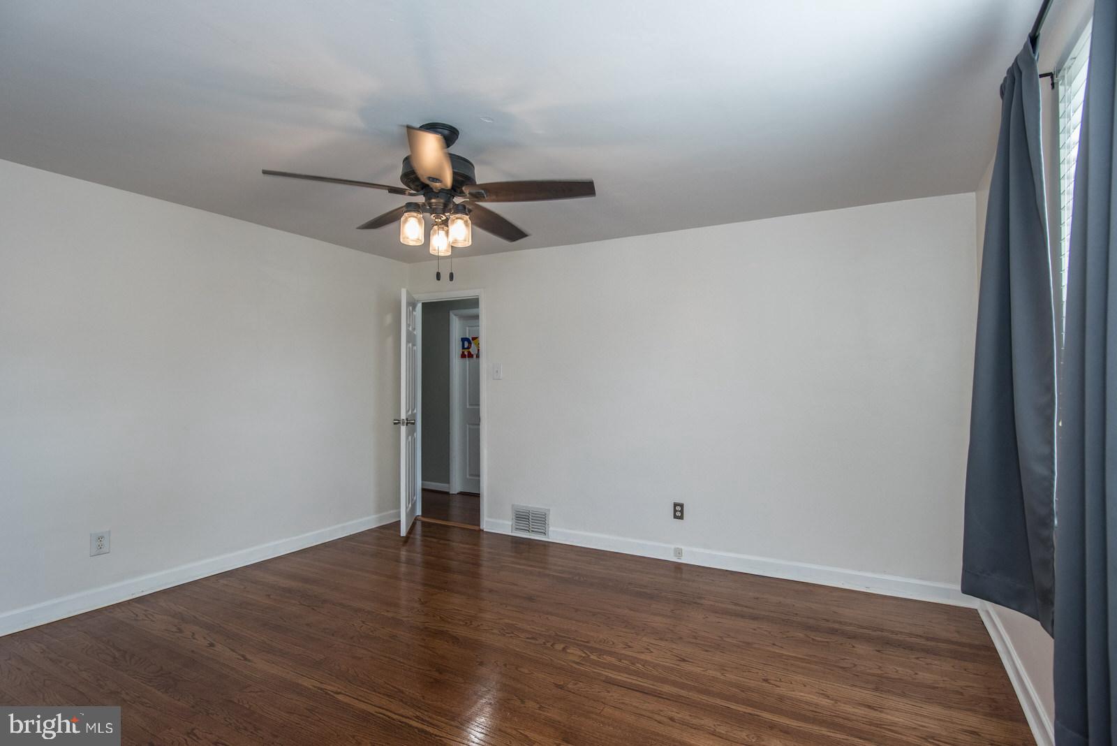 8606 Bridle Road Philadelphia, PA 19115 - Photo 32 of 71 Primary Bedroom
