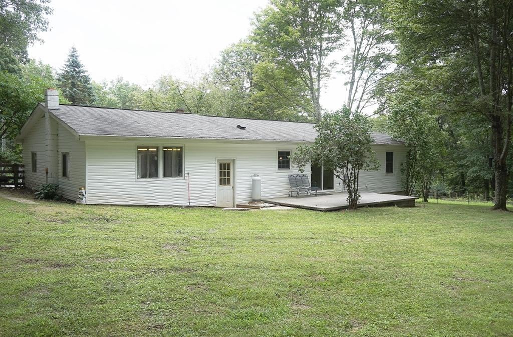 458 Anderson Road Lewisburg, WV 24901 - Photo 19 of 24 Gallery Image 19