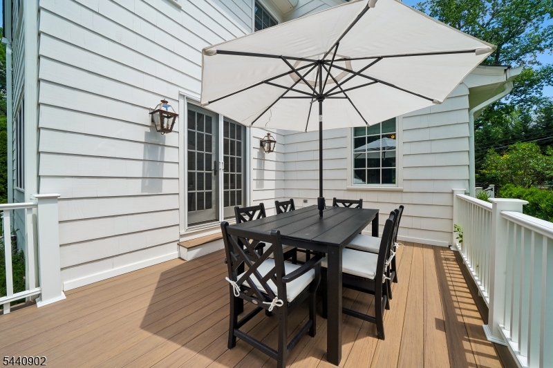 27 Pine Grove Avenue Summit, NJ 07901 - Photo 29 of 37