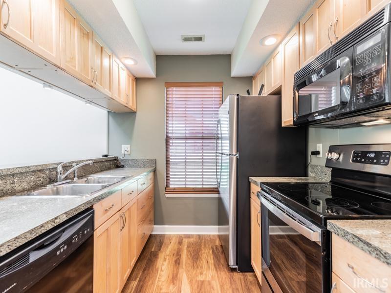 5611 Maple Lane Newburgh, IN 47630 - Photo 18 of 35