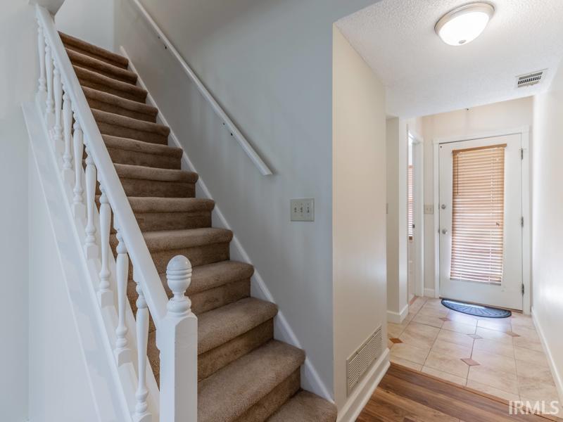 5611 Maple Lane Newburgh, IN 47630 - Photo 9 of 35