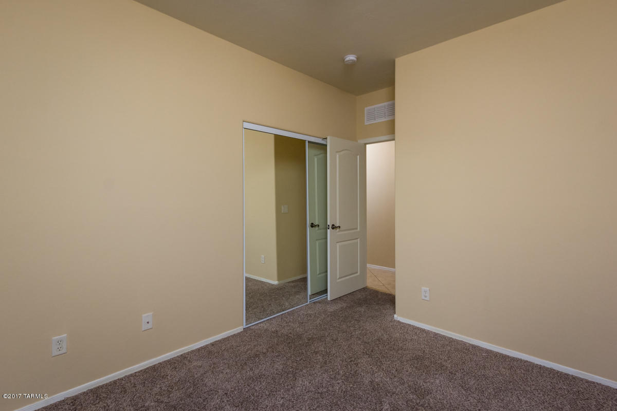 1182 West Rodriguez Road Tucson, AZ 85755 - Photo 19 of 28