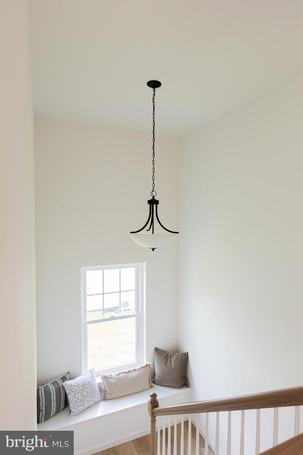 10 Ridgewood Road Quarryville, PA 17566 - Photo 36 of 48 a living room with furniture and a window