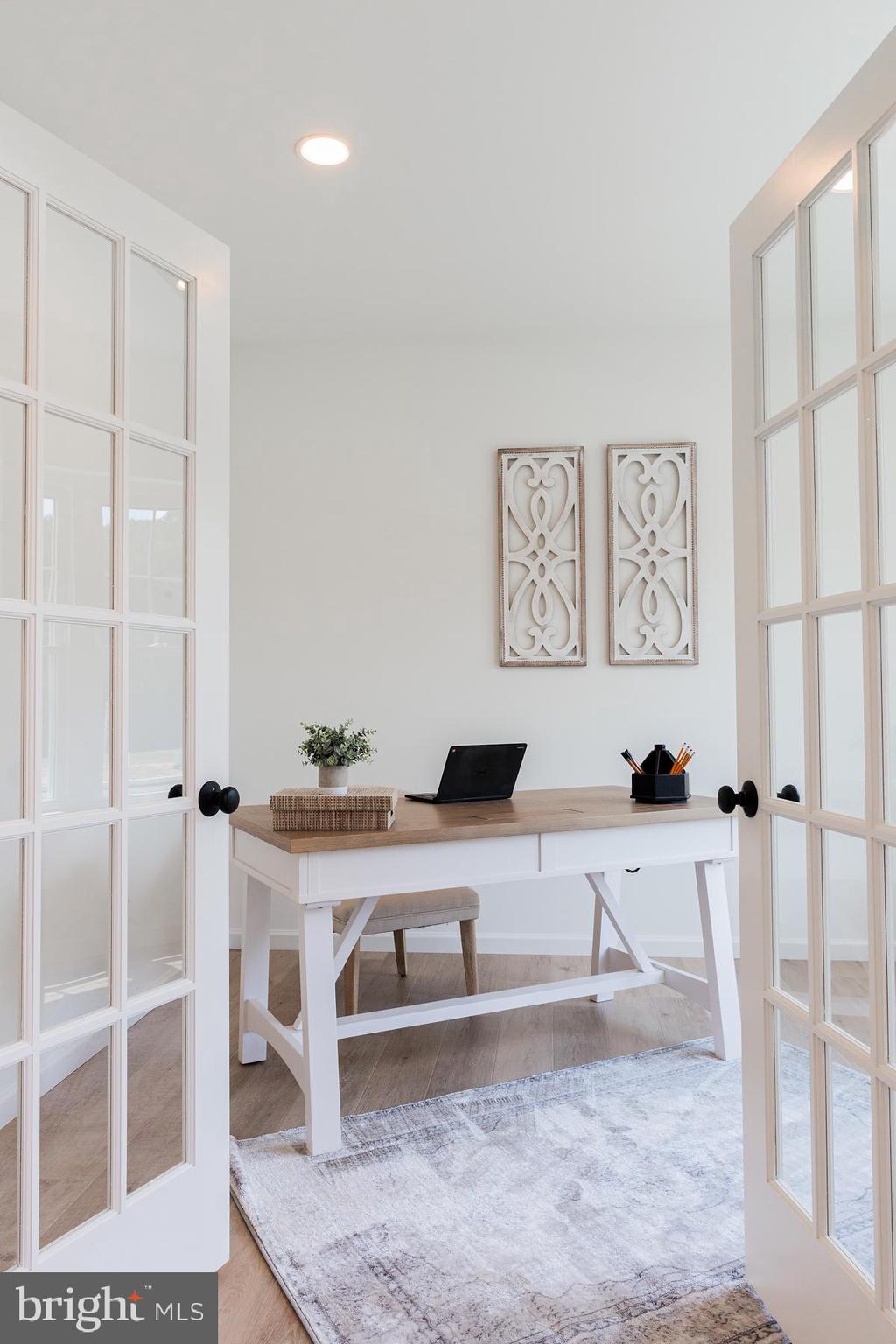 10 Ridgewood Road Quarryville, PA 17566 - Photo 4 of 48 a view of a workspace with furniture