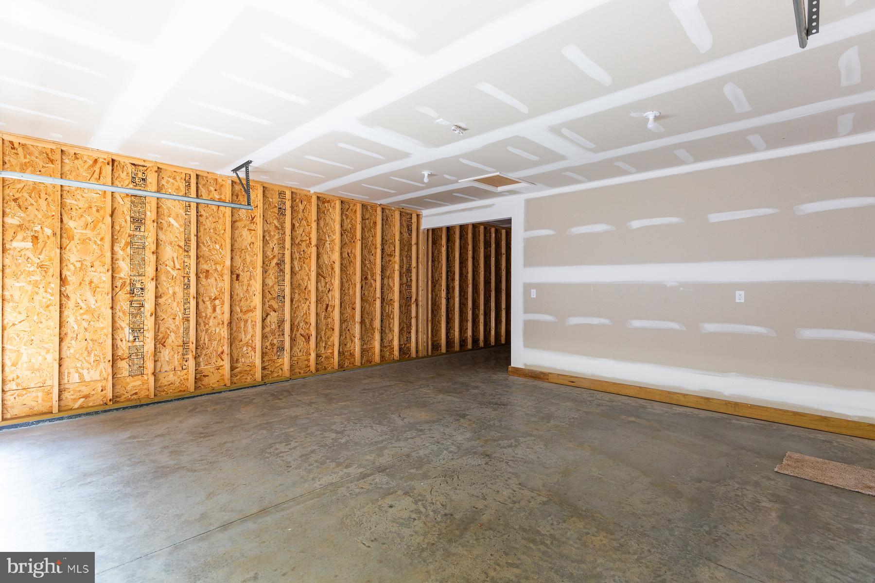 10 Ridgewood Road Quarryville, PA 17566 - Photo 46 of 48 a view of an empty room with a window