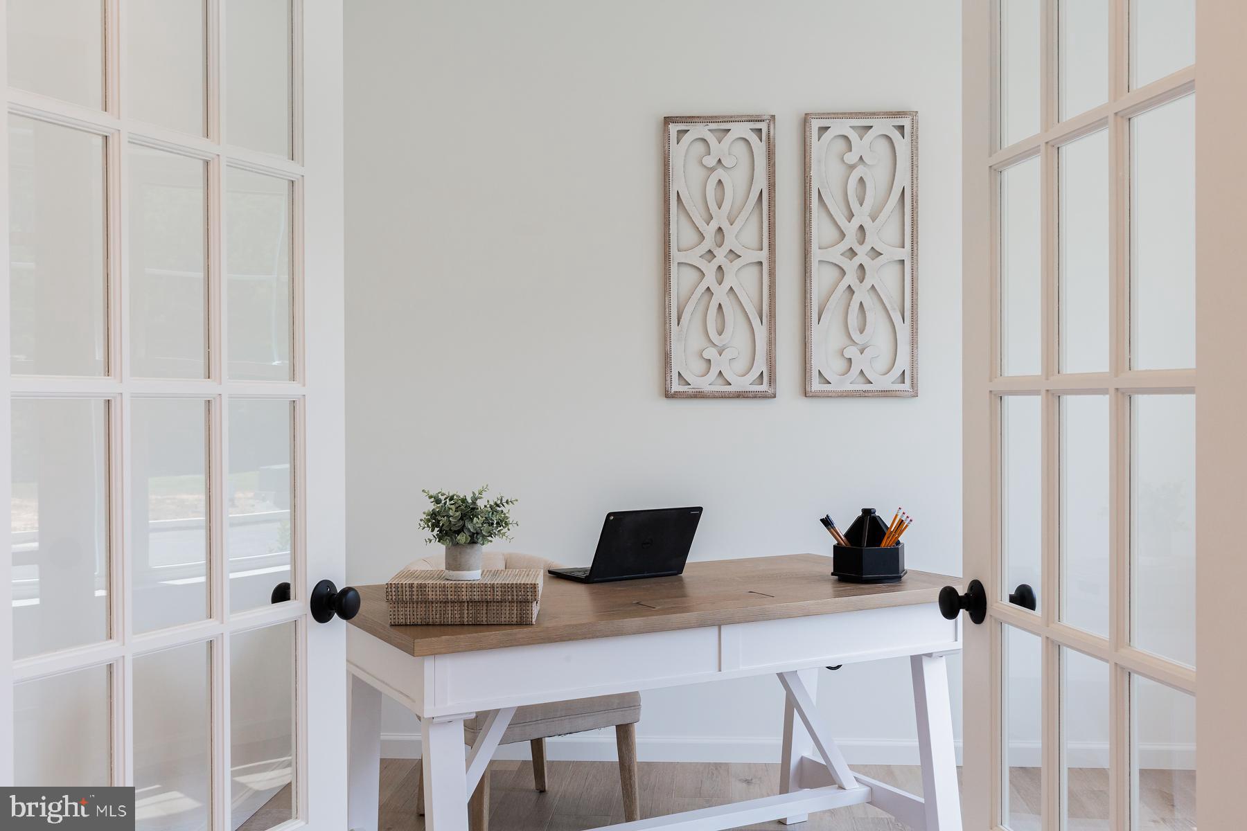 10 Ridgewood Road Quarryville, PA 17566 - Photo 5 of 48 a dining room with furniture and wooden floor