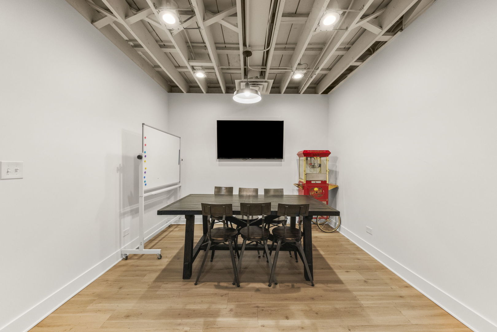 175 North Washington Street Wheaton, IL 60187 - Photo 11 of 14 a view of a dining room with furniture and wooden floor