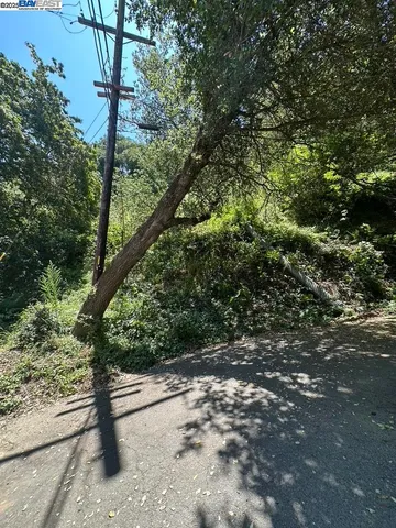 $75,000 | Chelton Drive, Oakland, CA 94611