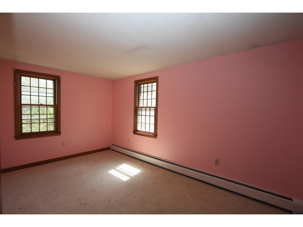 318 Baboosic Lake Road Merrimack, NH 03054 - Photo 11 of 20