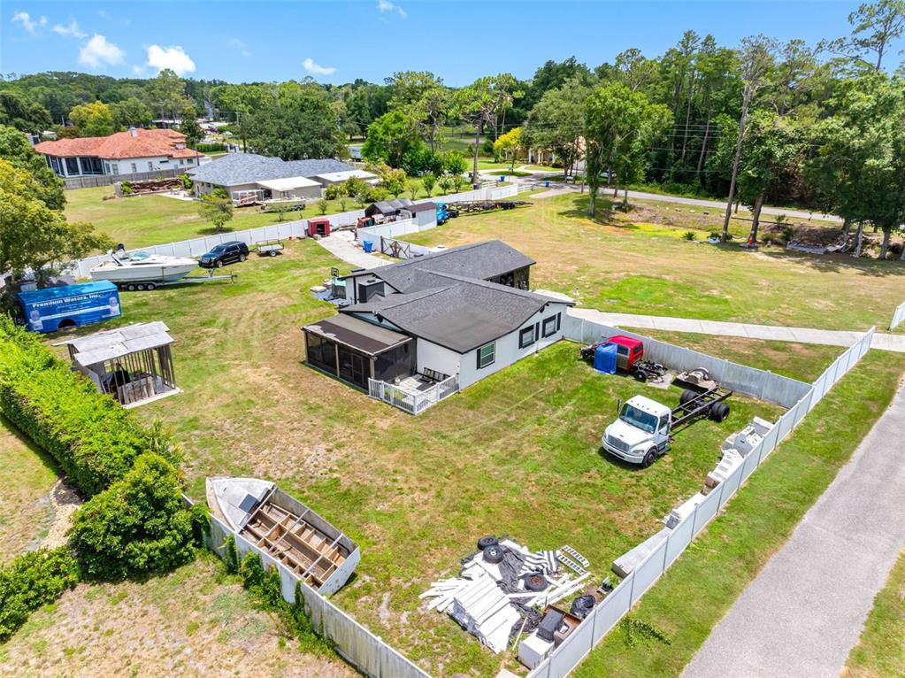 5515 Lake Le Clare Road Lutz, FL 33558 - Photo 44 of 59