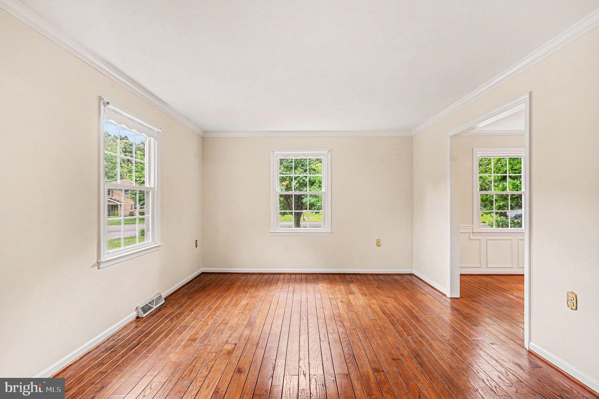 31 Filbert Road Elkton, MD 21921 - Photo 7 of 54 Living Room