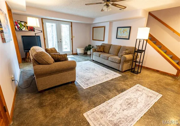 $395,000 | 12278 Cedar Grove Road, Rolla, MO 65401