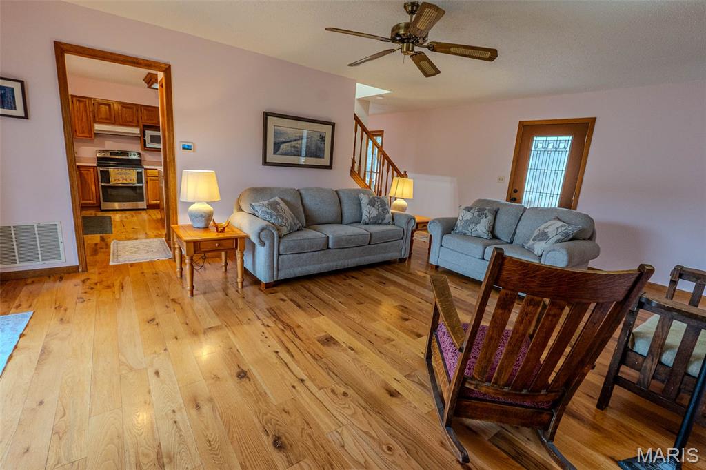 12278 Cedar Grove Road Rolla, MO 65401 - Photo 10 of 50