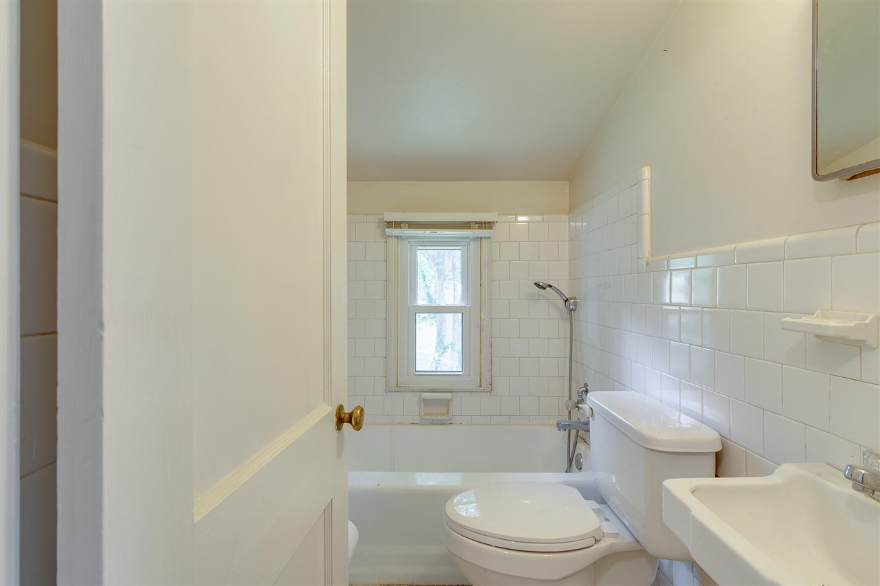 3840 Rhodes Avenue Memphis, TN 38111 - Photo 12 of 24 Gallery Image 12