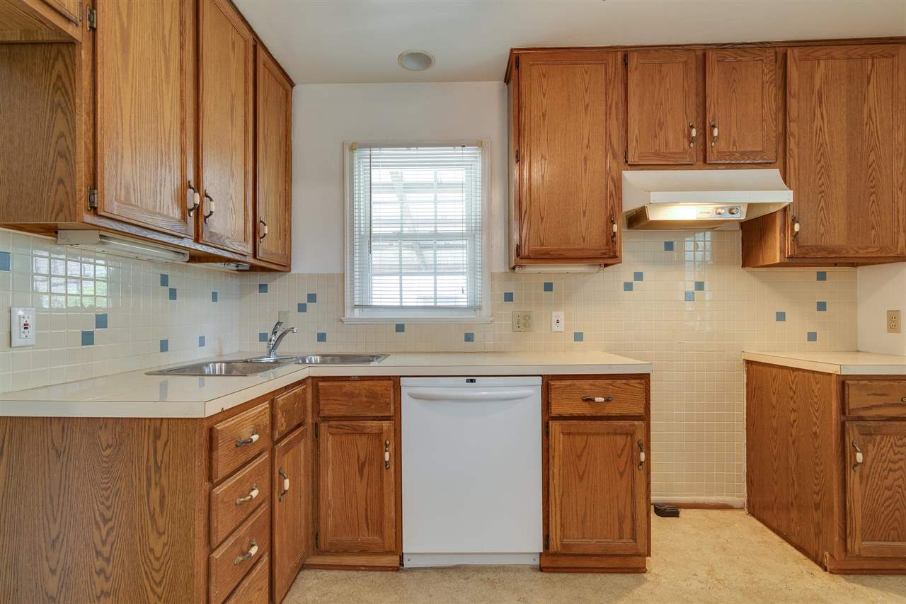 3840 Rhodes Avenue Memphis, TN 38111 - Photo 9 of 24 Gallery Image 9