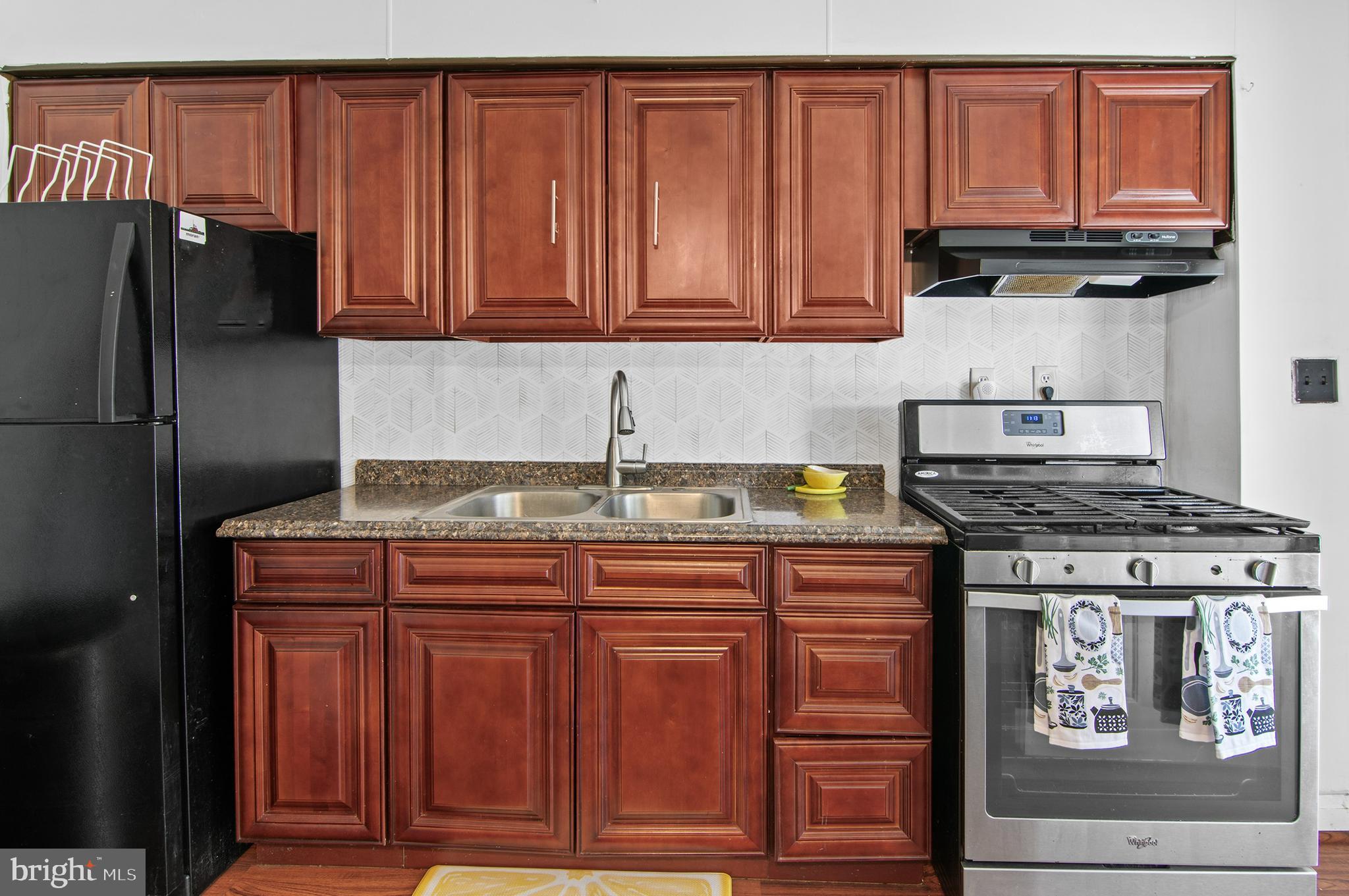 1727 Manor Road Dundalk, MD 21222 - Photo 8 of 12 Kitchen