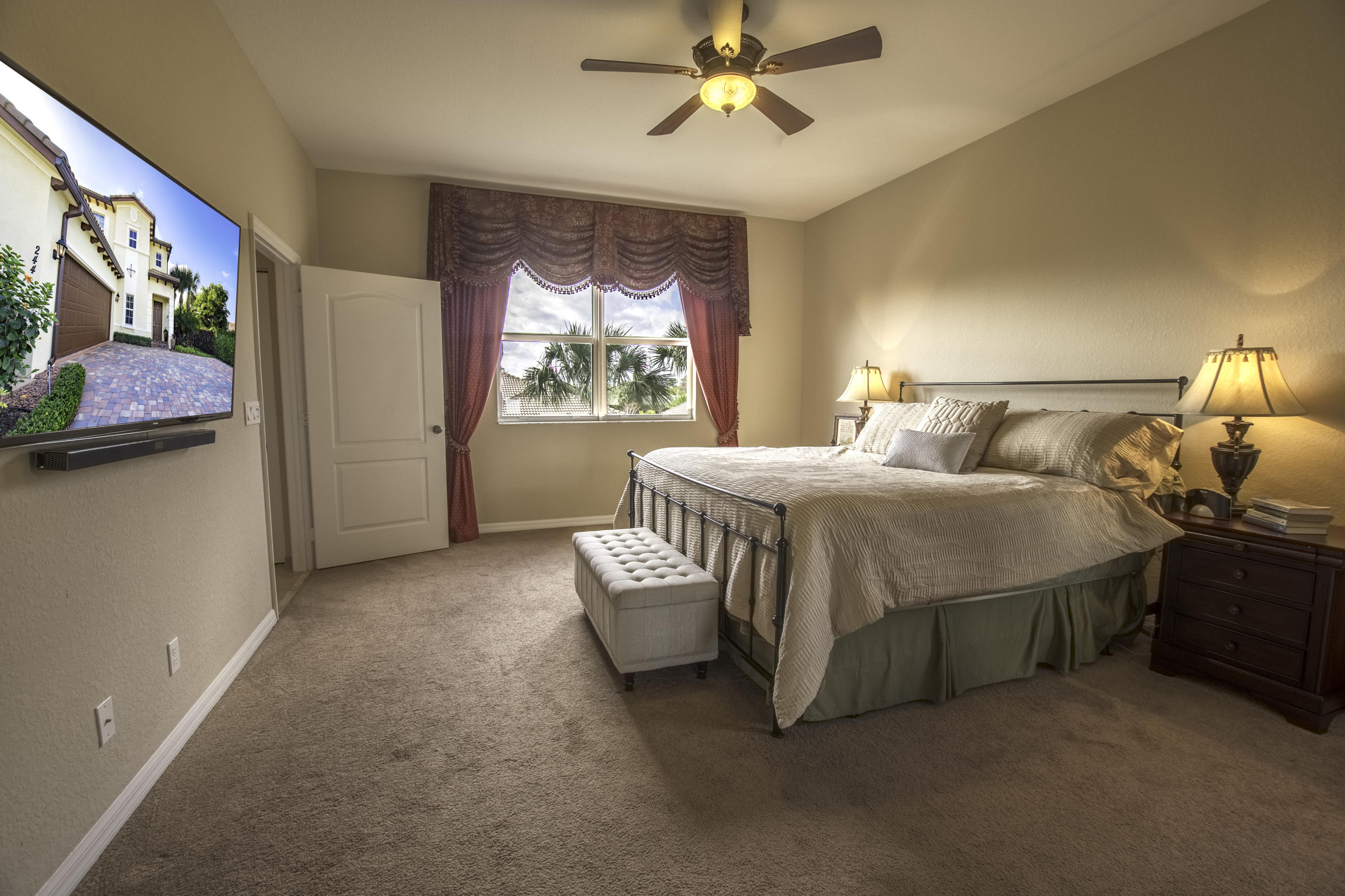 244 Behring Way Jupiter, FL 33458 - Photo 14 of 42 DSC_5283-HDR