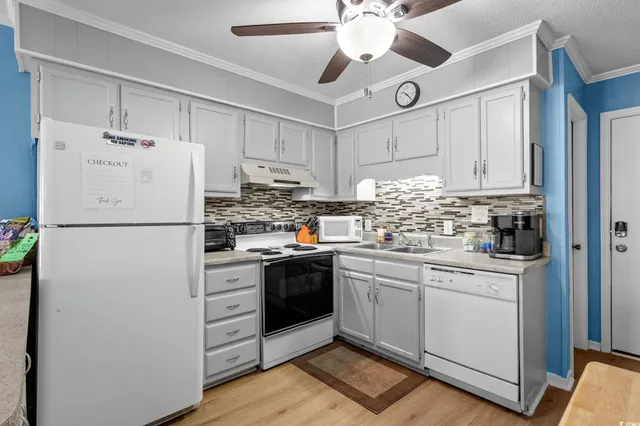 $299,900 | 9520 Shore Drive, Unit 3M, Myrtle Beach, SC 29572